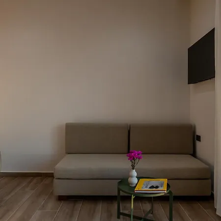 Aelia Towers Apartman *